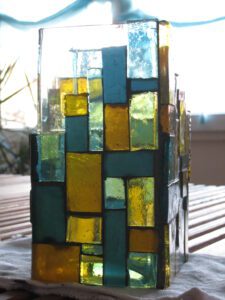 2010-07 Vinca : verre sur verre, colle transparente